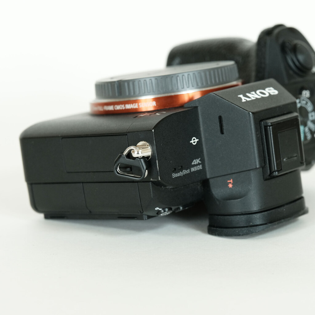 【ryo】SONY α7III 本体 ILCE-7M3 SONY(ソニー) α7III ボディ ILCE-7M3(α7III ボディ): カメラ 銀
