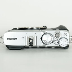 FUJIFILM X-E3