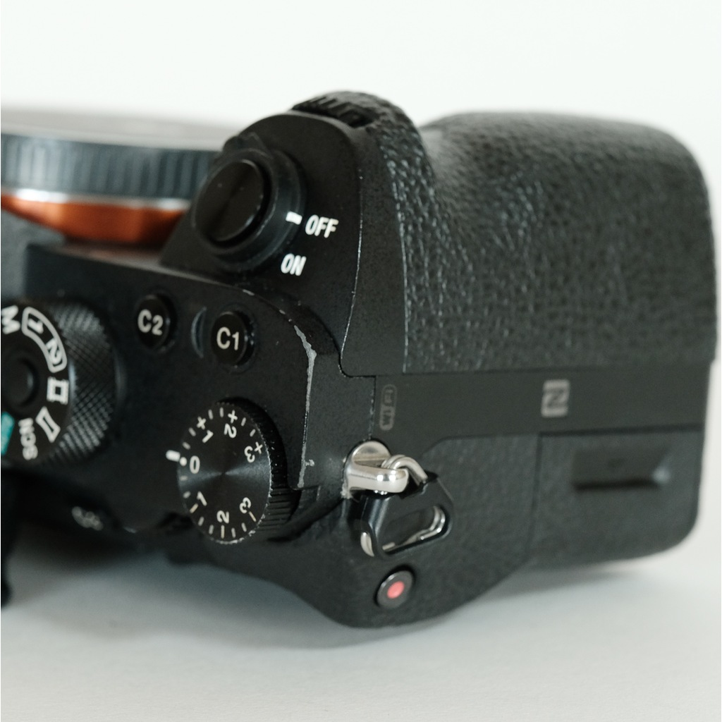 SONY α7S II（ILCE-7SM2）の出品 | ONE SCENE（ワンシーン）