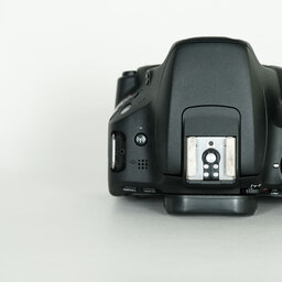 Canon EOS Kiss X9