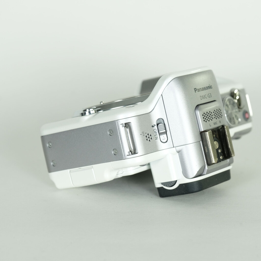 Panasonic LUMIX DMC-G3-W ボディ シェルホワイト Panasonic LUMIX DMC-G3-W ボディ シェルホワイト