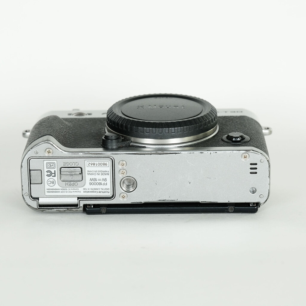 FUJIFILM X-T30 FUJIFILM X-T30