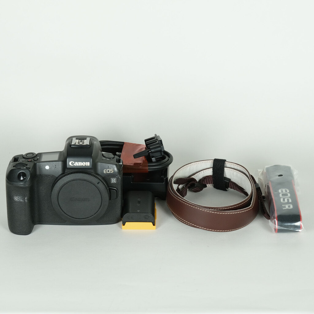 Canon EOS R Canon EOS R