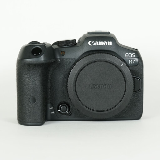Canon EOS R7