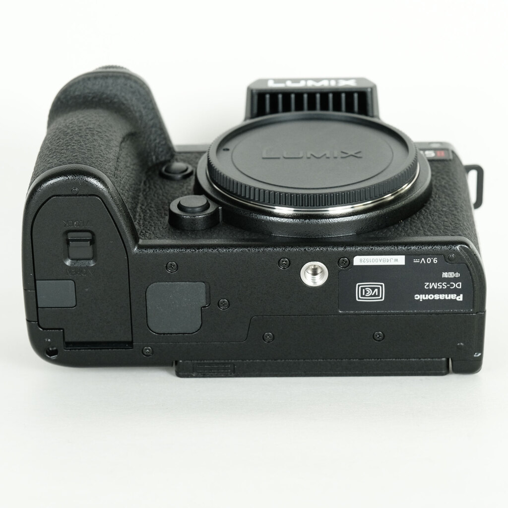 Panasonic LUMIX S5II DC-S5M2 Panasonic LUMIX S5II DC-S5M2
