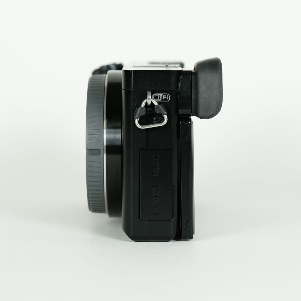 SONY α6000（ILCE-6000）