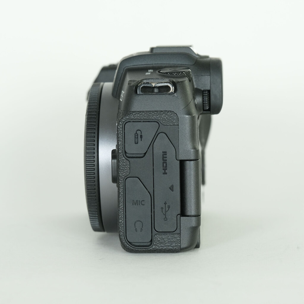 Canon EOS RP Canon EOS RP