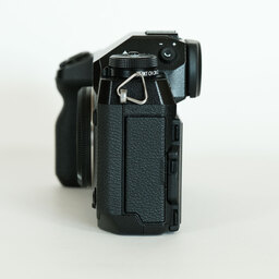 FUJIFILM X-H1 FUJIFILM X-H1