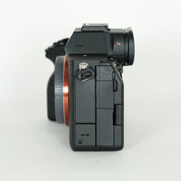 SONY α7 IV（ILCE-7M4）