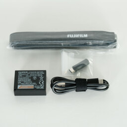 FUJIFILM X-E4 FUJIFILM X-E4