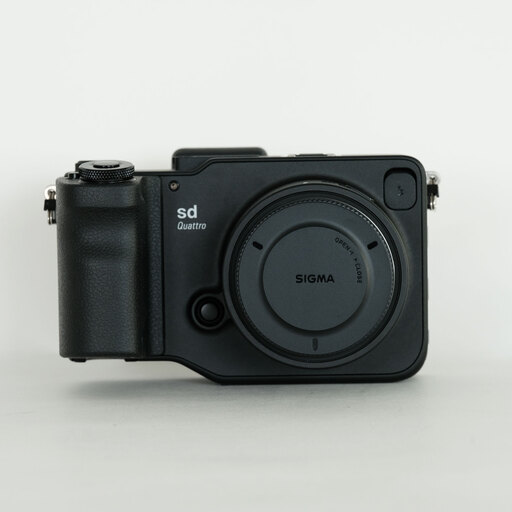 SIGMA sd Quattro