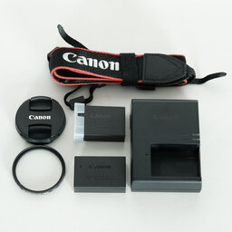 Canon EOS M6 Canon EOS M6