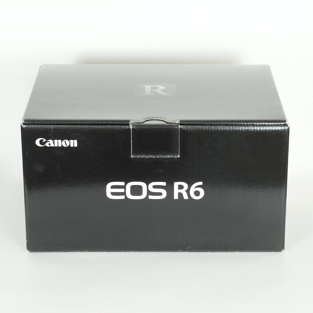 Canon EOS R6