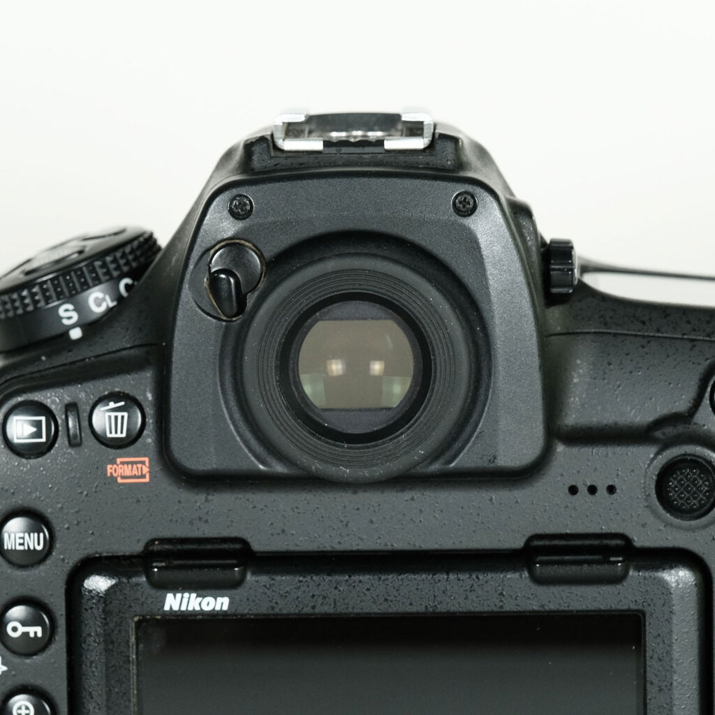 Nikon D850 ボディ バッテリー付き 美品・動作良好・送料無料！ ニコン Nikon D850 ボディ デジタル 一眼レフ カメラ 中古