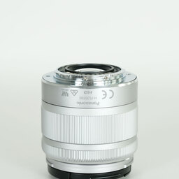 Panasonic LUMIX DMC-GF7W ダブルズームレンズキット ブラウン Panasonic LUMIX DMC-GF7W ダブルズームレンズキット ブラウン