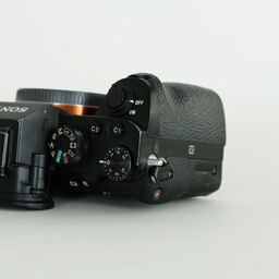 SONY α7 II(ILCE-7M2) SONY α7 II(ILCE-7M2)