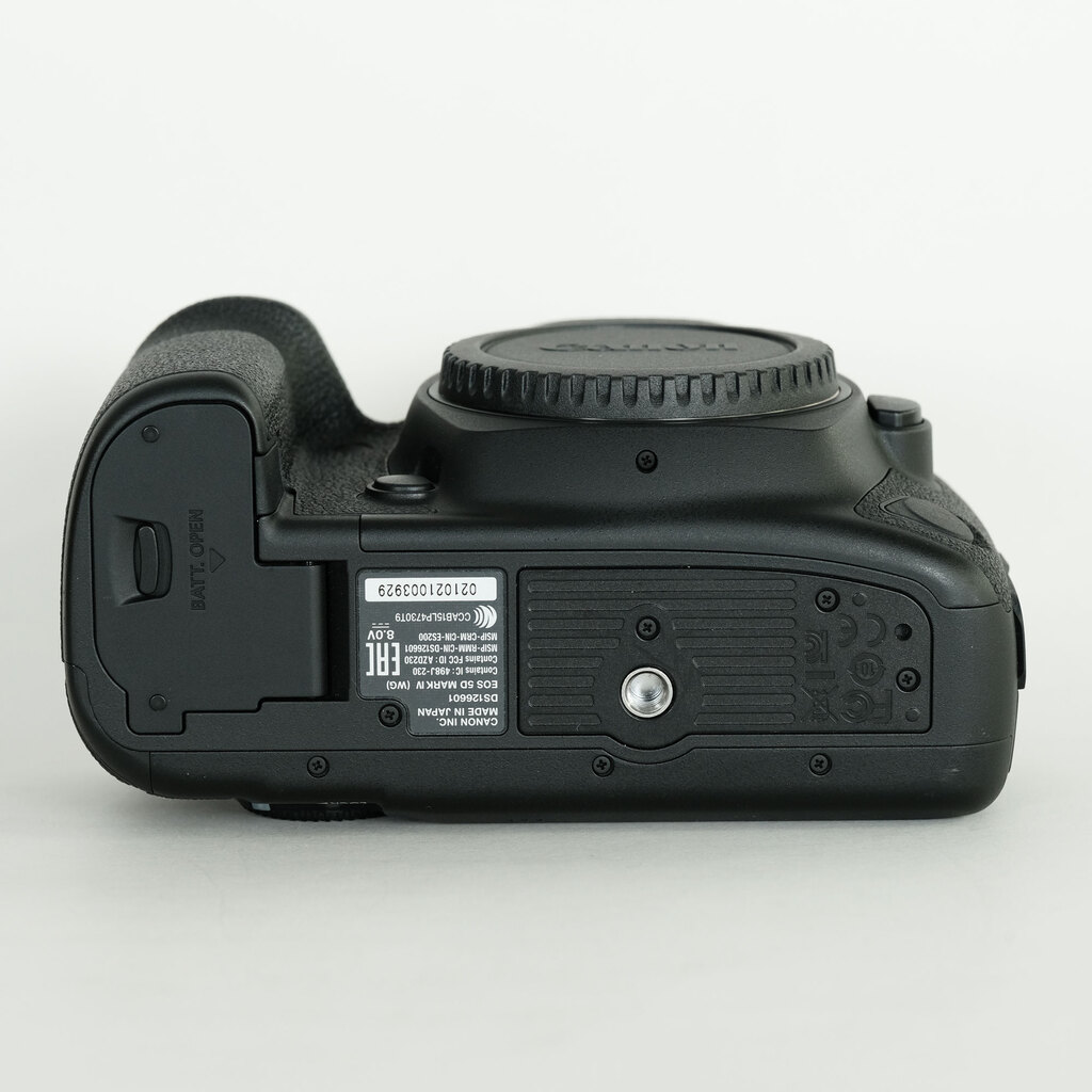 Canon EOS 5D Mark IV Canon EOS 5D Mark IV