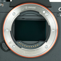 SONY α7RIII ボディ ILCE-7RM3A   【後期モデル 液晶下部にSONYロゴなし】 SONY α7RIII ボディ ILCE-7RM3A   【後期モデル 液晶下部にSONYロゴなし】
