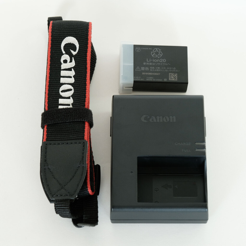 Canon EOS Kiss X10 Canon EOS Kiss X10