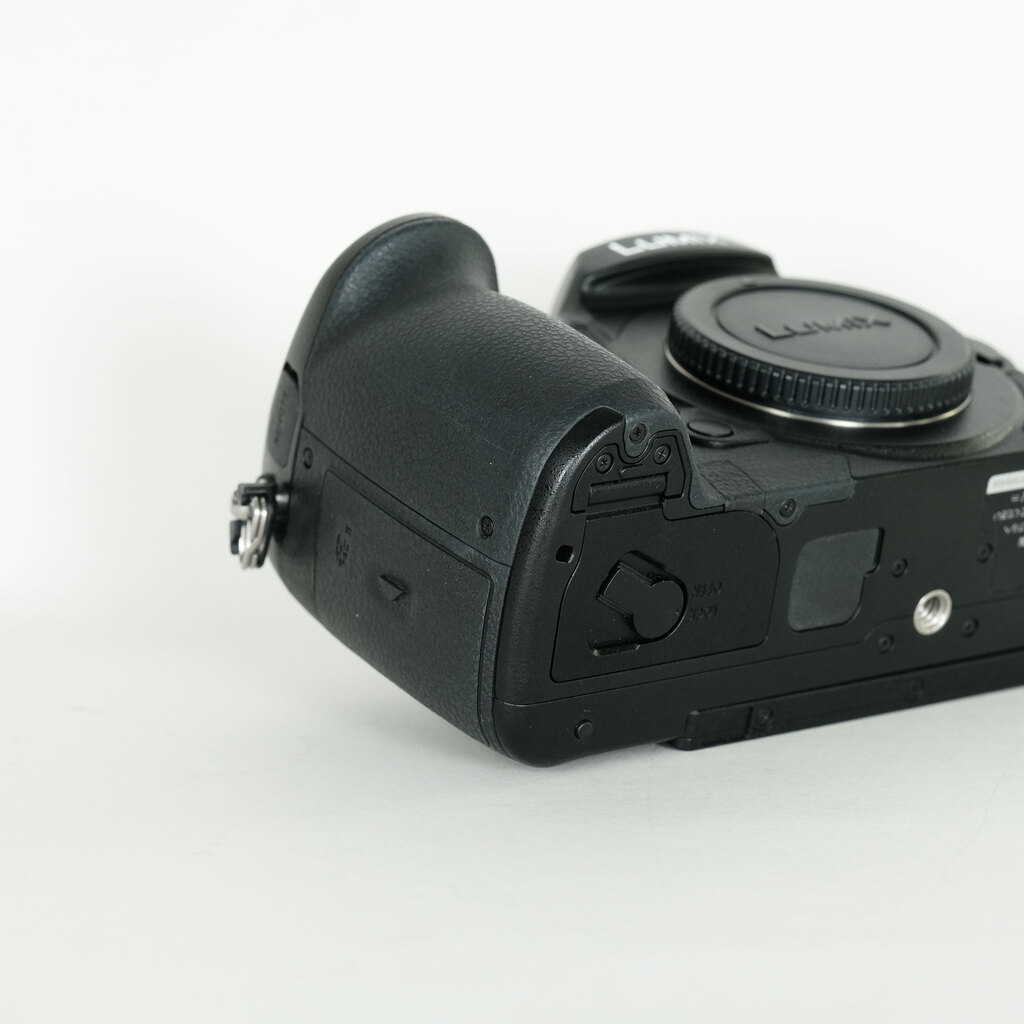 Panasonic LUMIX DC-GH5