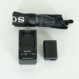 SONY α6400(ILCE-6400) SONY α6400(ILCE-6400)