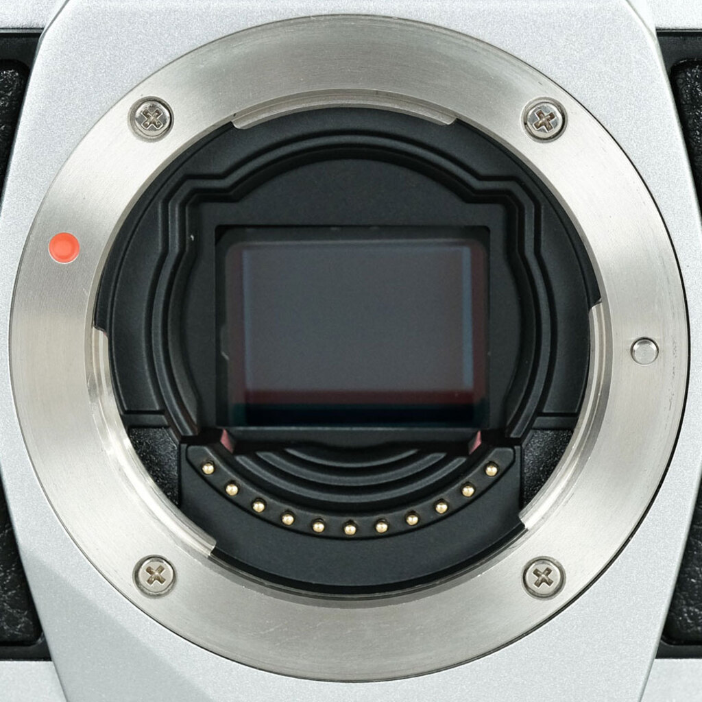 OLYMPUS OM-D E-M5 ボディ シルバー OLYMPUS OM-D E-M5 ボディ シルバー