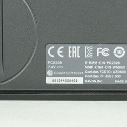 Canon EOS Kiss M Canon EOS Kiss M