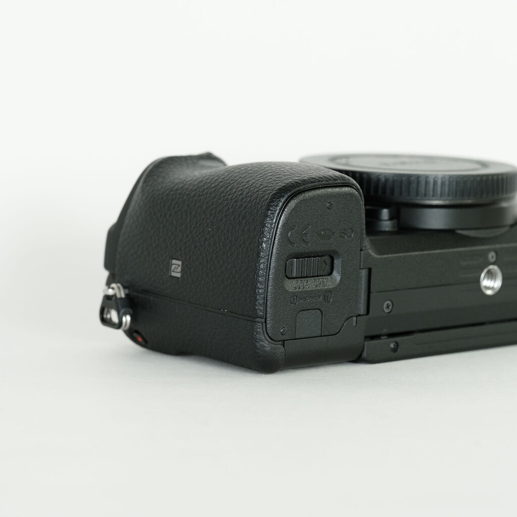 SONY α6400（ILCE-6400）