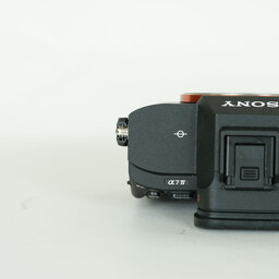 SONY α7 IV(ILCE-7M4) SONY α7 IV(ILCE-7M4)