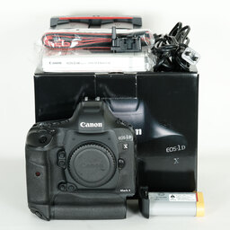 Canon EOS-1D X Mark II Canon EOS-1D X Mark II