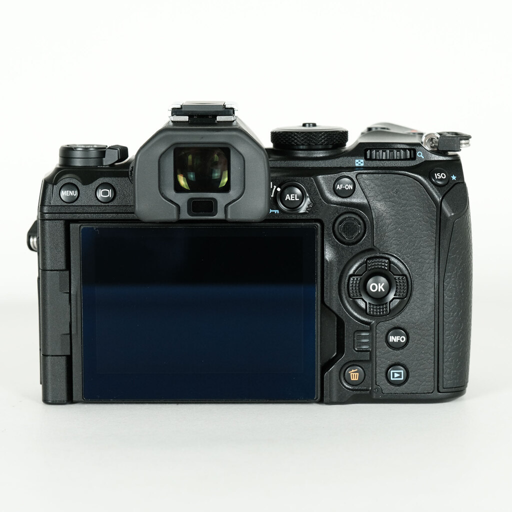 OM SYSTEM OM-1 OM SYSTEM OM-1