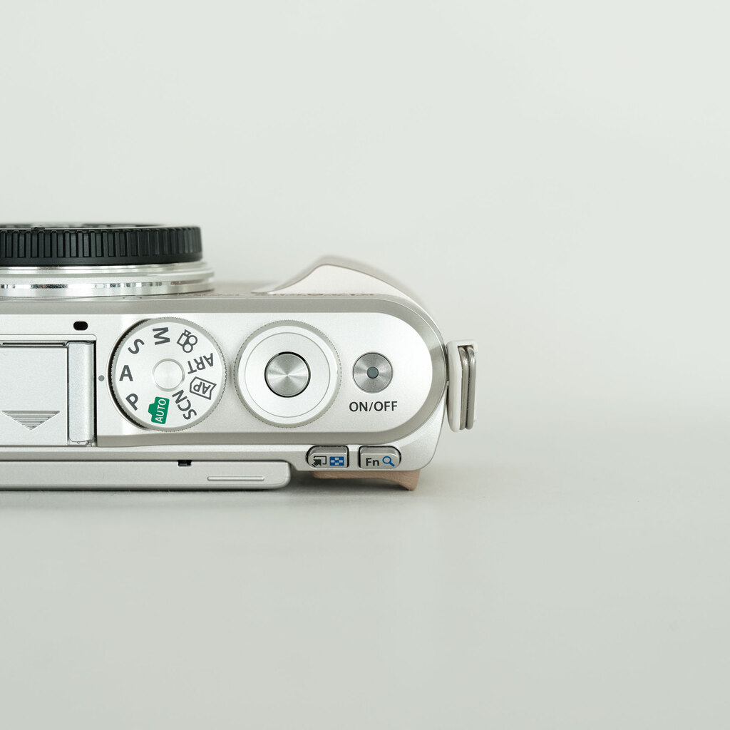 OLYMPUS PEN E-PL10 OLYMPUS PEN E-PL10