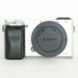SONY α6000(ILCE-6000) SONY α6000(ILCE-6000)