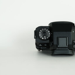 FUJIFILM X-H2 FUJIFILM X-H2