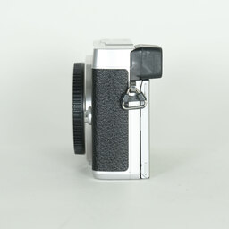 Panasonic LUMIX DMC-GX7MK2 ボディ シルバー Panasonic LUMIX DMC-GX7MK2 ボディ シルバー