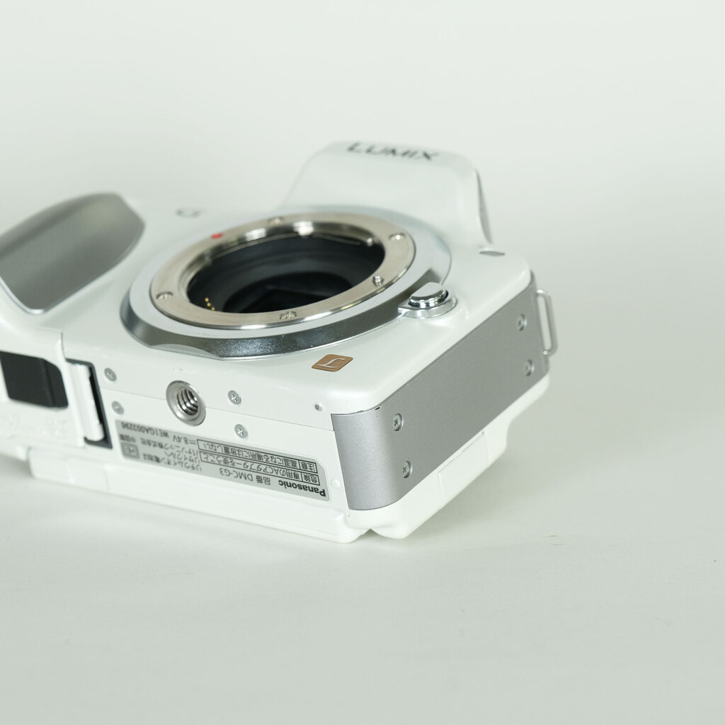 Panasonic LUMIX DMC-G3-W ボディ シェルホワイト Panasonic LUMIX DMC-G3-W ボディ シェルホワイト