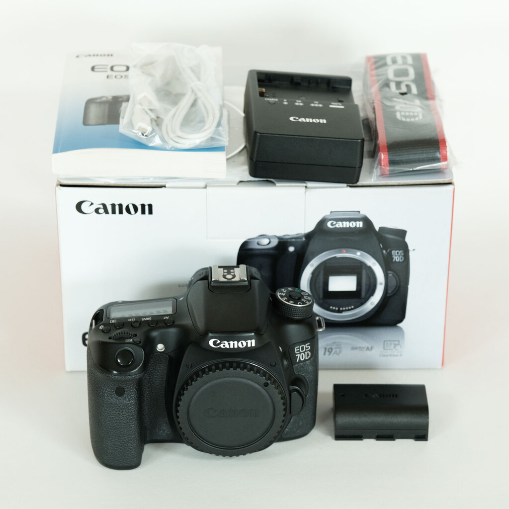 Canon EOS 70D Canon EOS 70D