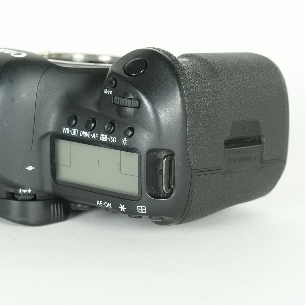 Canon EOS 5D Mark IV Canon EOS 5D Mark IV