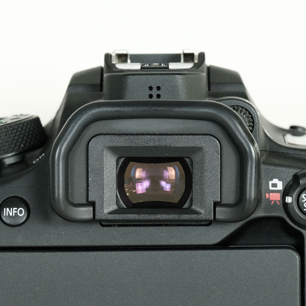 Canon EOS 90D Canon EOS 90D