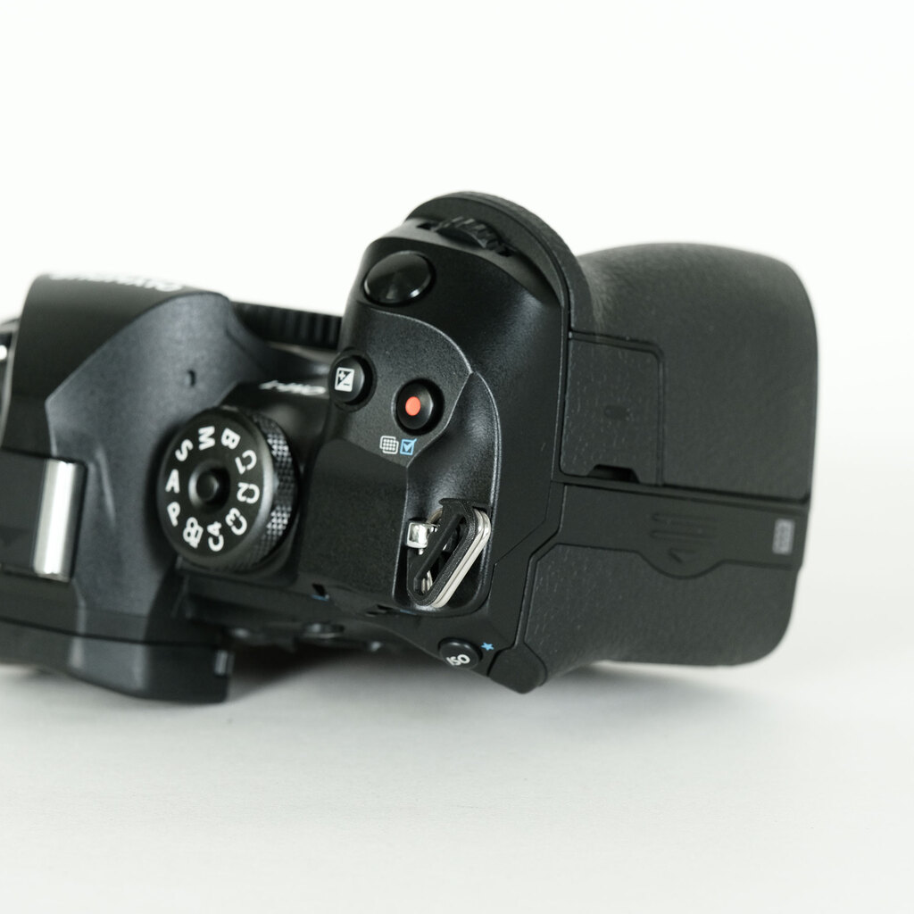 OM SYSTEM OM-1 OM SYSTEM OM-1