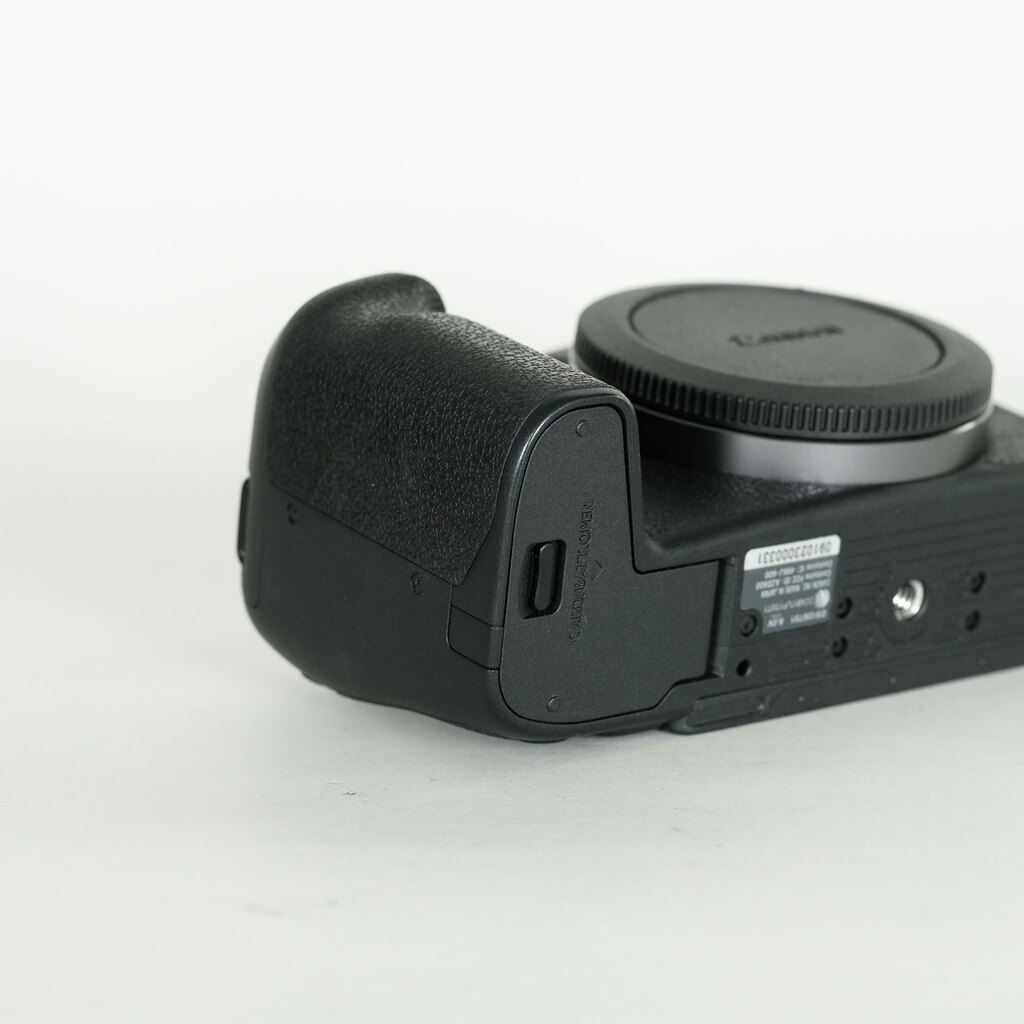Canon EOS RP Canon EOS RP