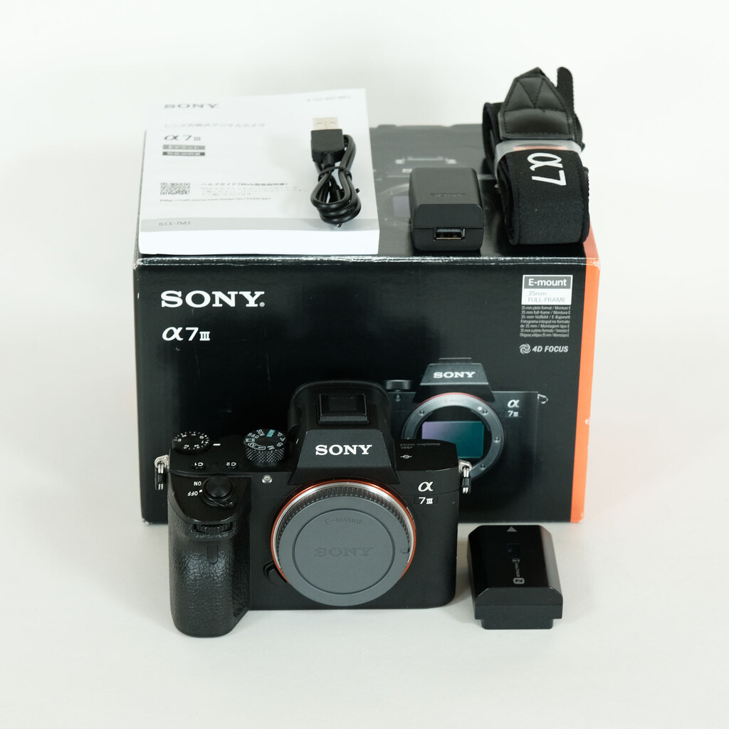 SONY α7 III(ILCE-7M3) SONY α7 III(ILCE-7M3)