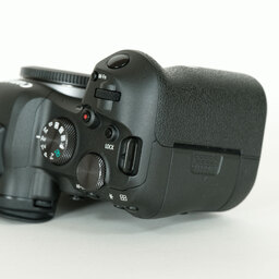 Canon EOS R6 Canon EOS R6