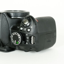 Nikon D3100 ボディ