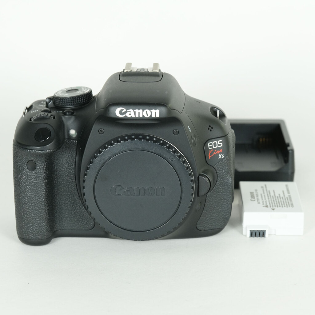 Canon EOS Kiss X5 ボディの出品 | ONE SCENE（ワンシーン）