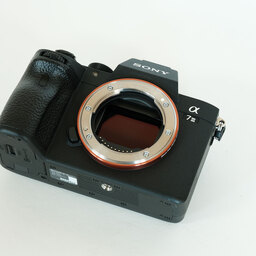 SONY α7 III(ILCE-7M3) SONY α7 III(ILCE-7M3)