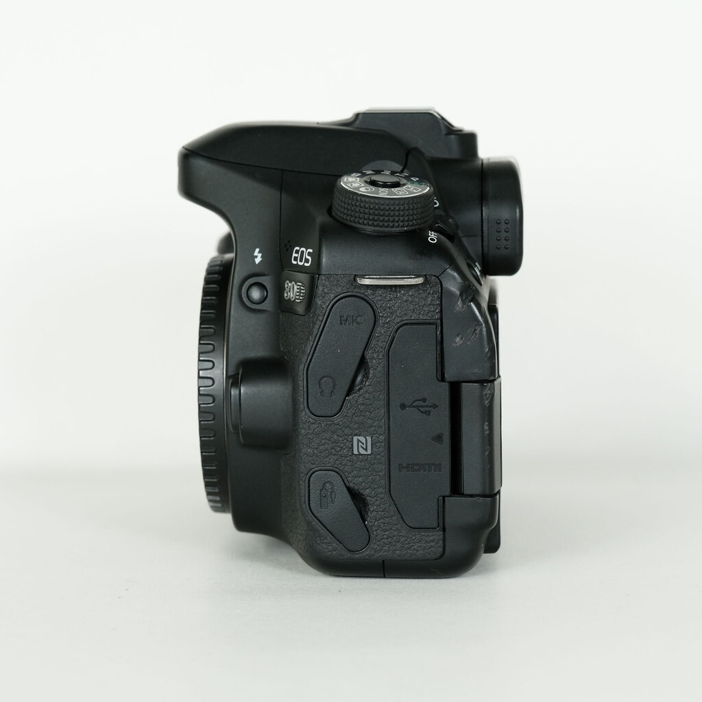 Canon EOS 80D Canon EOS 80D