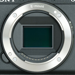 SONY α6700(ILCE-6700) SONY α6700(ILCE-6700)