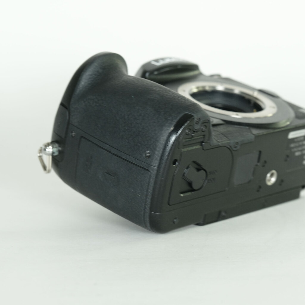 Panasonic LUMIX DC-GH5 Panasonic LUMIX DC-GH5