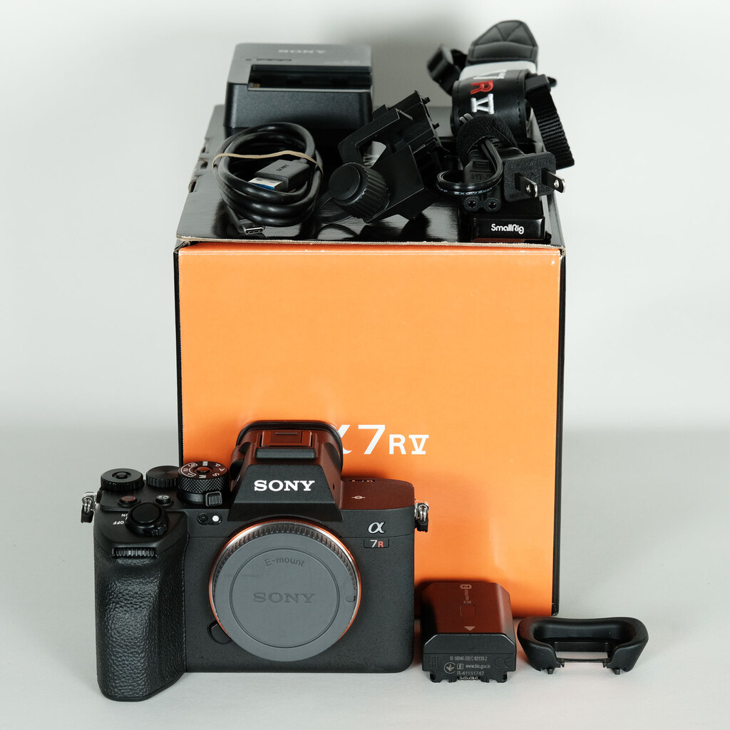【美品】SONY α7R V ILCE-7RM5 SONY α7R V ボディ ILCE-7RM5｜新品通販フジヤカメラ